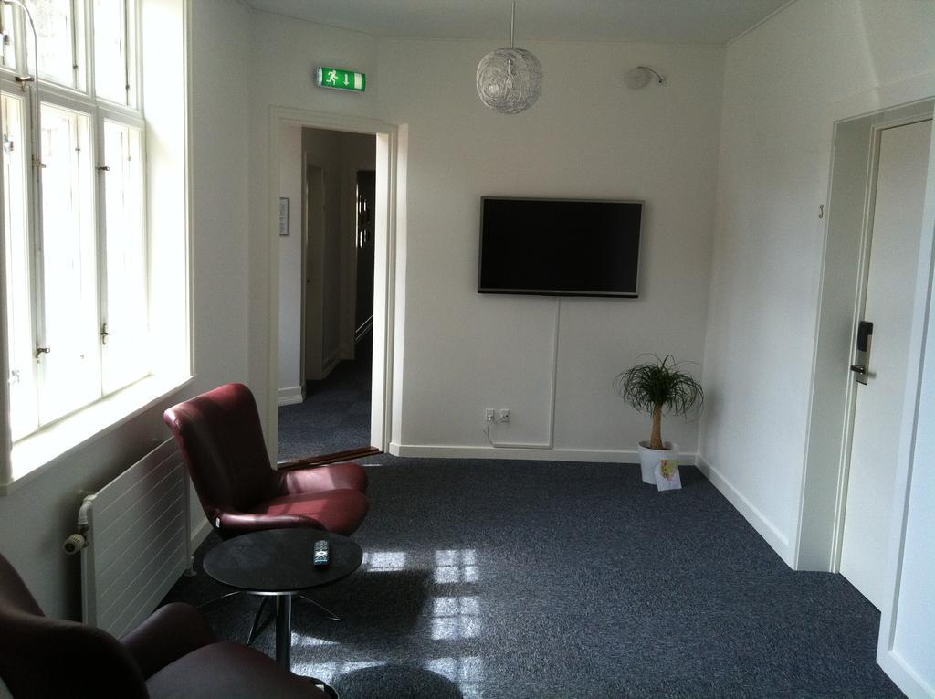 Hotel Posthuzed Rønne Exteriör bild