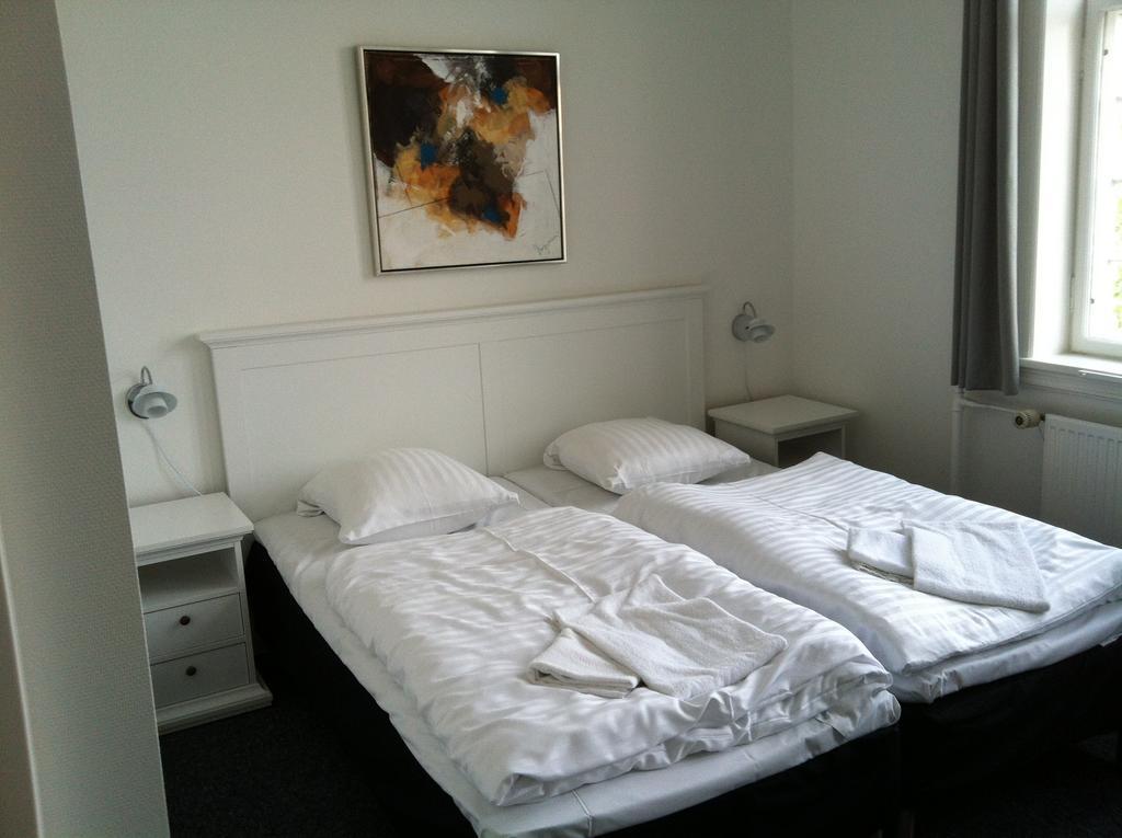 Hotel Posthuzed Rønne Rum bild