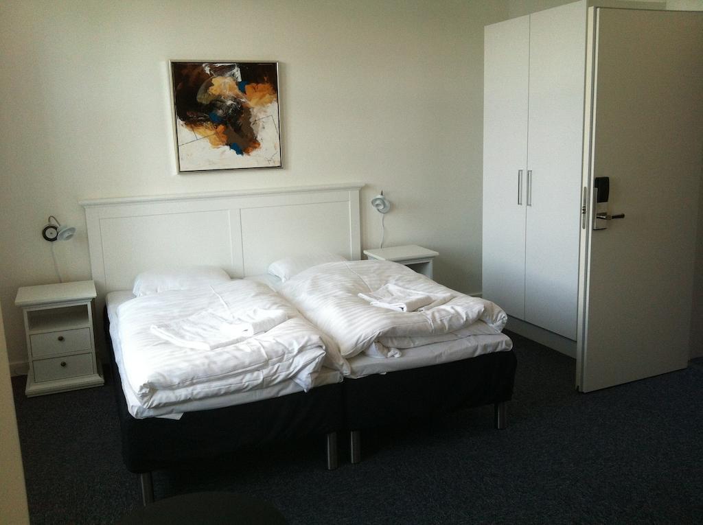 Hotel Posthuzed Rønne Rum bild