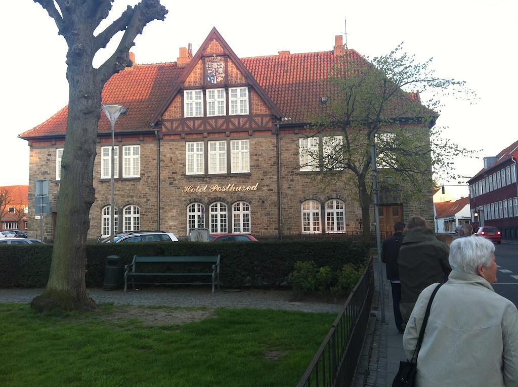 Hotel Posthuzed Rønne Exteriör bild